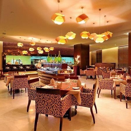 Hotel Ramada Dubaj Restauracja zdjęcie