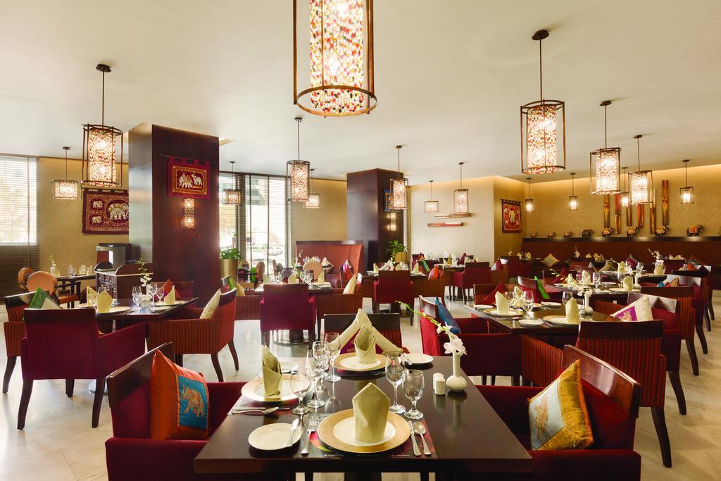 Hotel Ramada Dubaj Zewnętrze zdjęcie